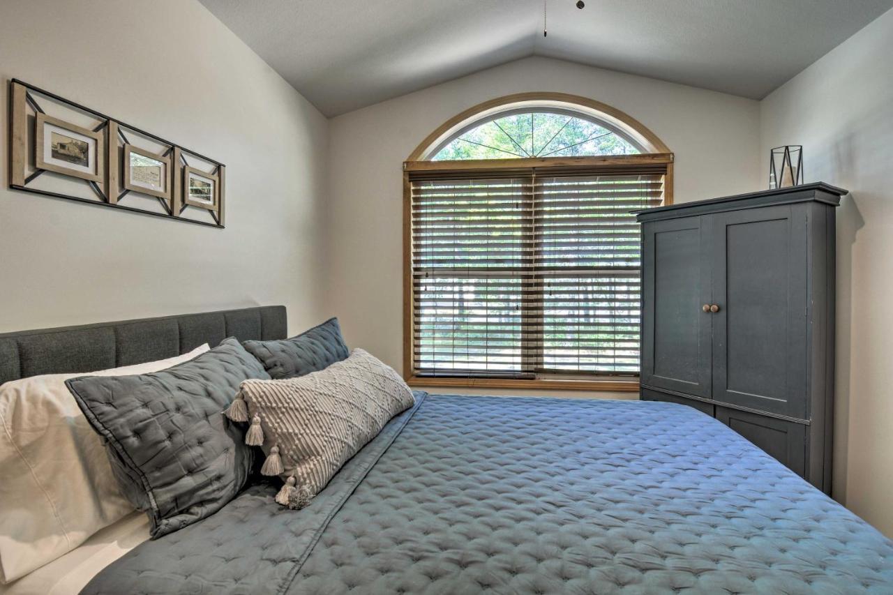 Upscale Family Cottage Less Than 1 Mi To Higgins Lake Roscommon 외부 사진